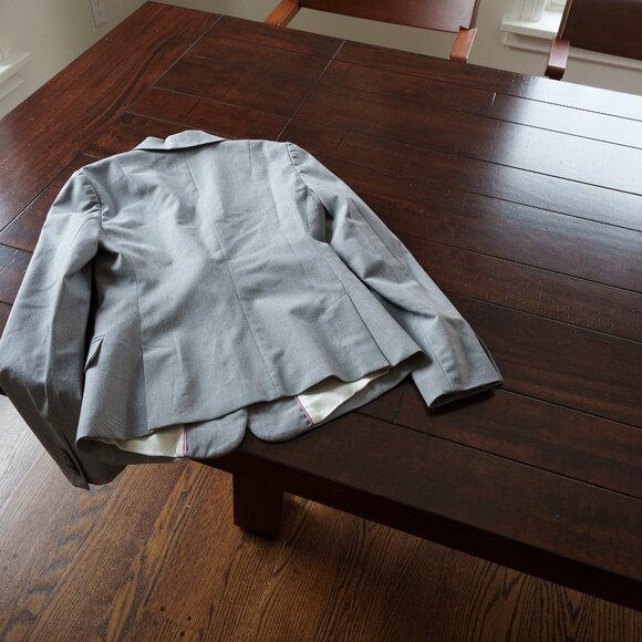 Banana Republic blazer - tailored, flattering, excellent condition - Picture 3 of 16